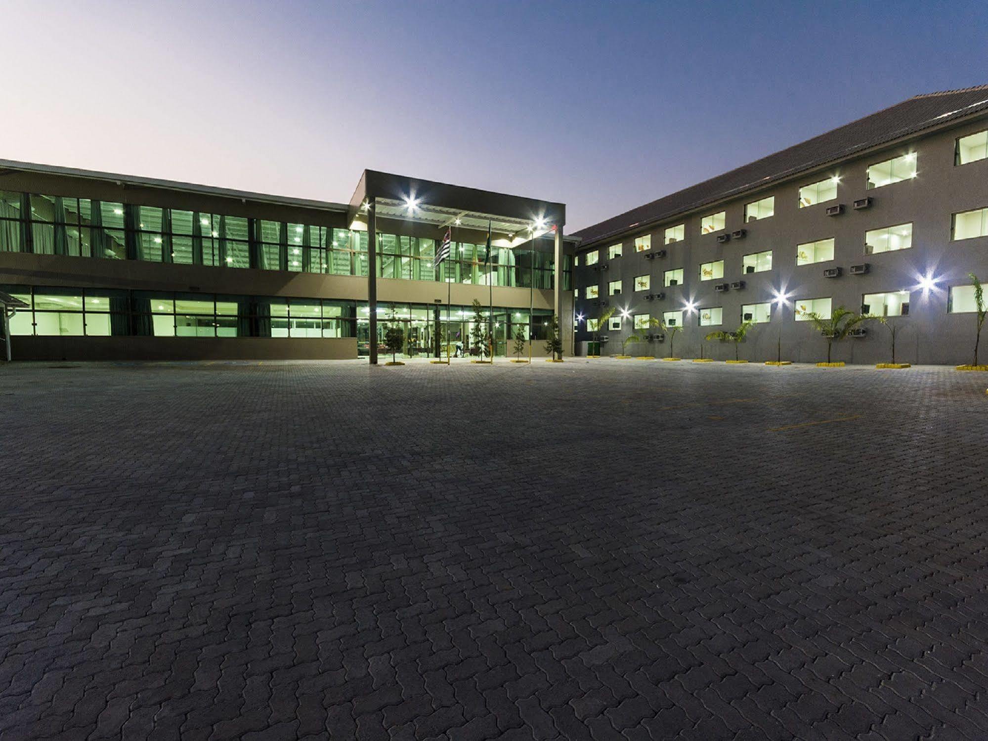 Golden Park Sorocaba Hotel Exterior photo